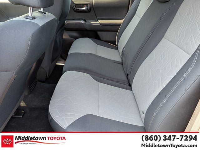 Used 2021 Toyota Tacoma TRD Sport w/ Technology Package AWD/4WD image 33