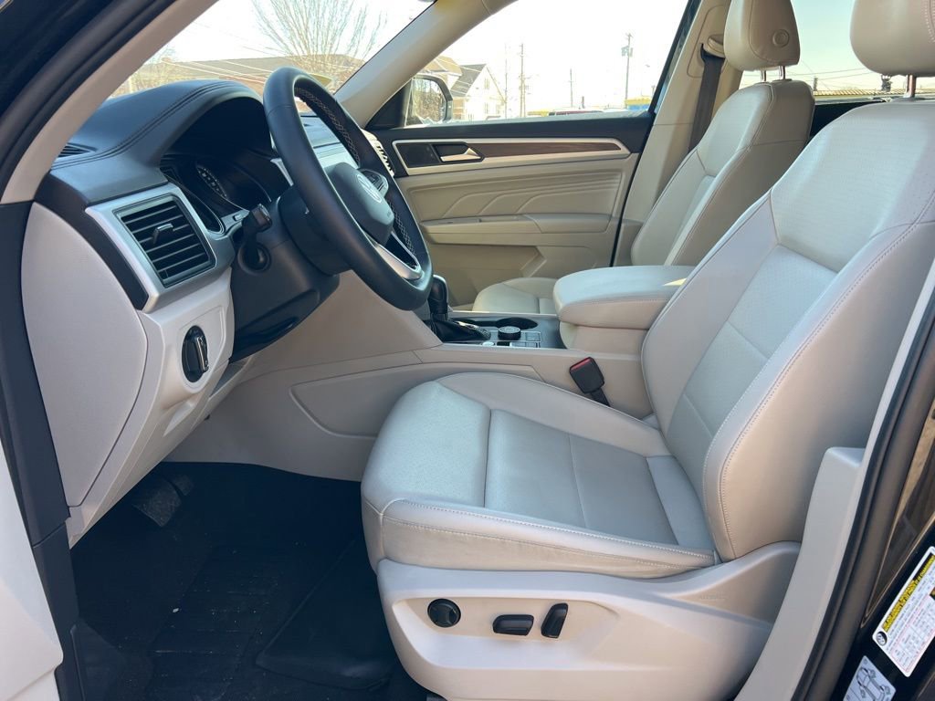 Used 2021 Volkswagen Atlas SE image 14