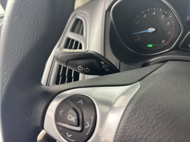 Used 2014 Ford Focus SE FWD image 14