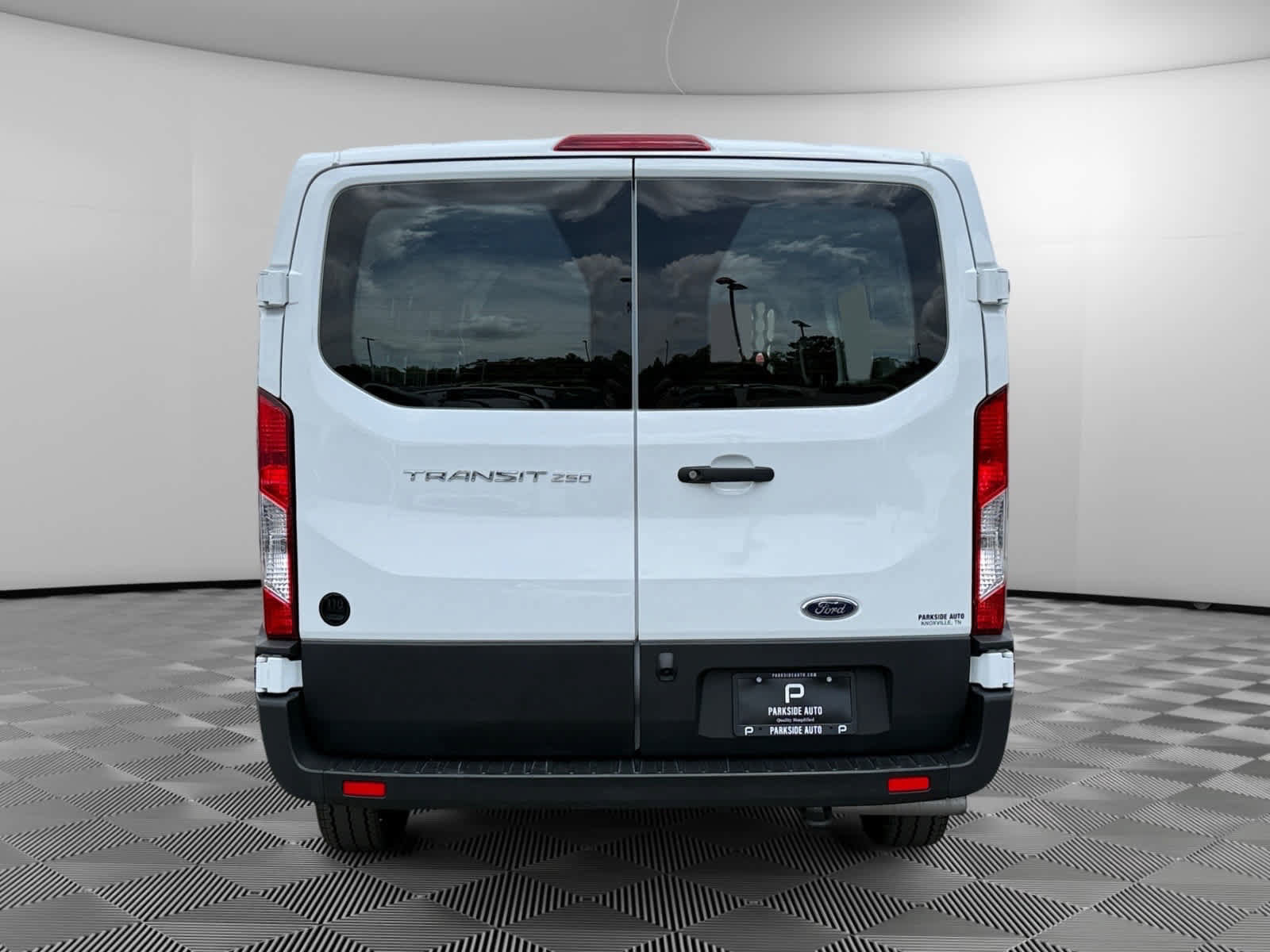 Used 2025 Ford Transit 250 Low Roof w/ Exterior Upgrade Package RWD image 4