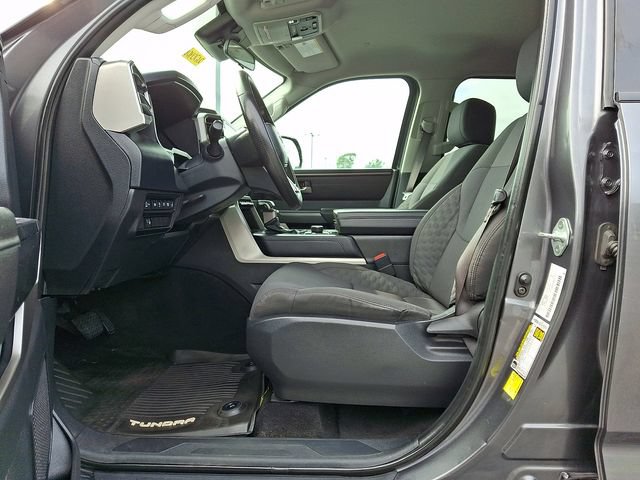 Used 2023 Toyota Tundra SR5 w/ SR5 Convenience Package AWD/4WD image 15