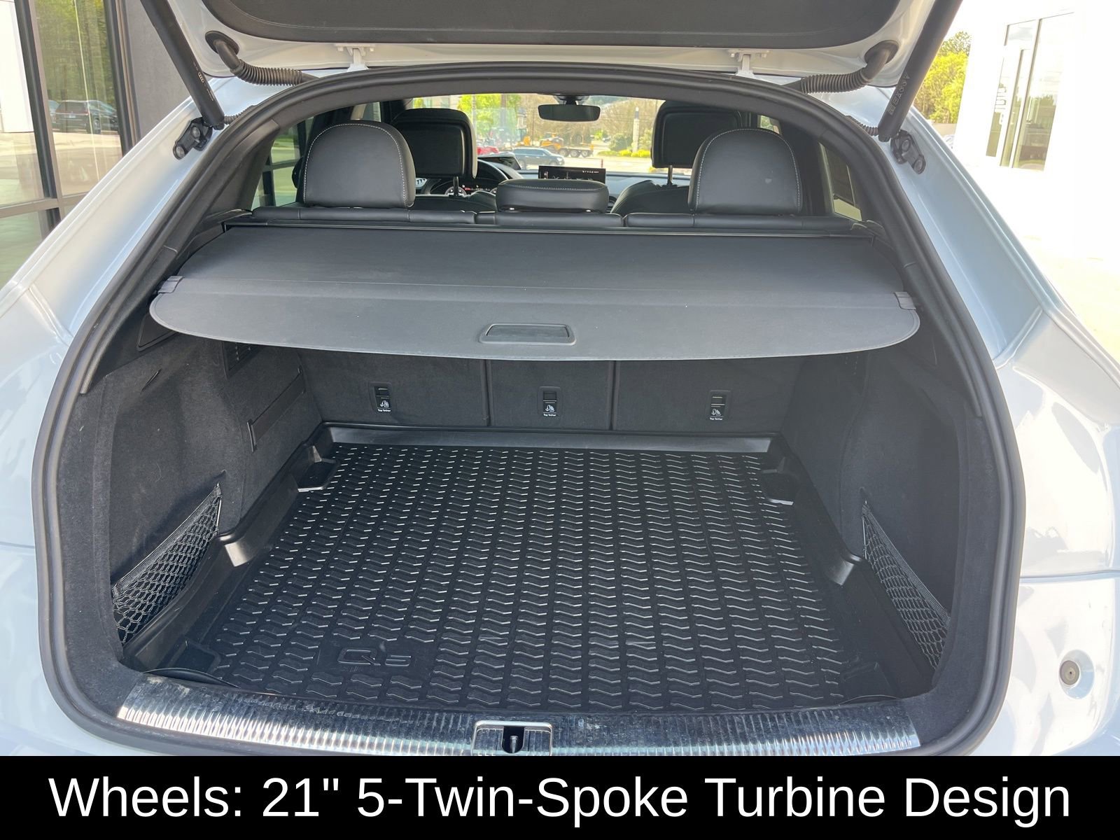 Used 2023 Audi SQ5 Premium Plus image 35