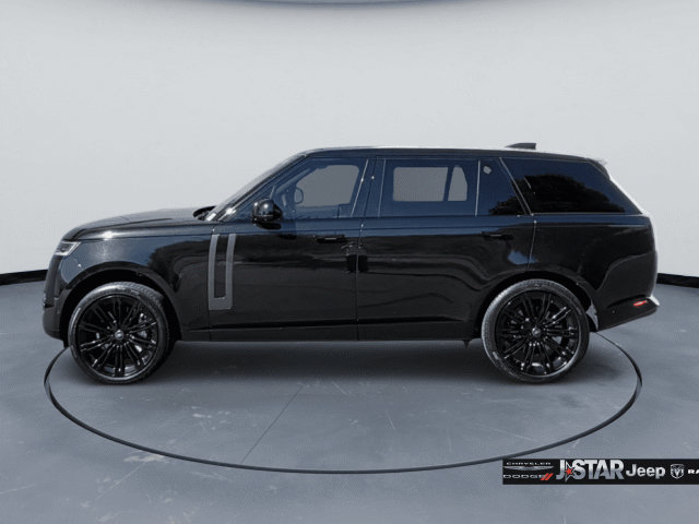 Used 2025 Land Rover Range Rover Long Wheelbase SE AWD/4WD image 8