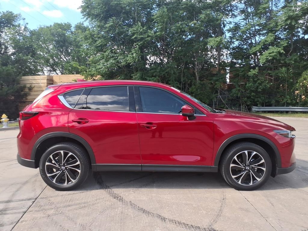 Used 2023 MAZDA CX-5 AWD 2.5 S w/ Premium Package image 2