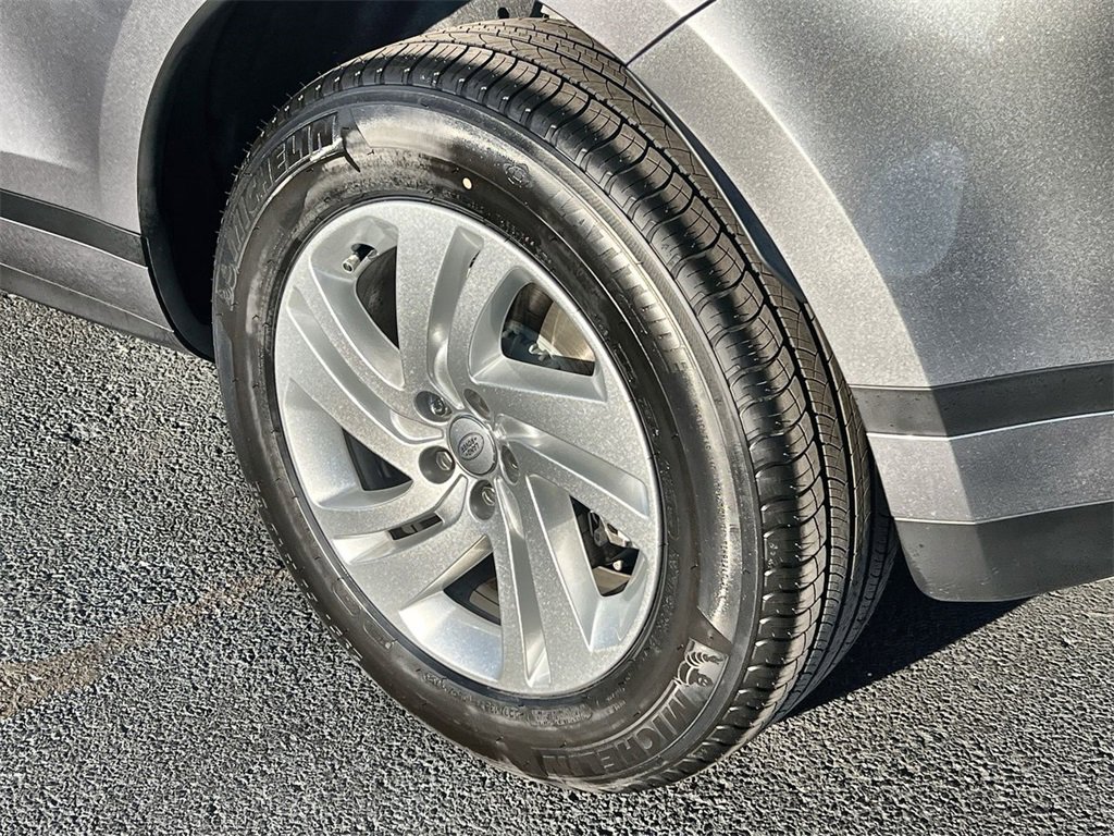 New 2026 Land Rover Range Rover Evoque S image 11