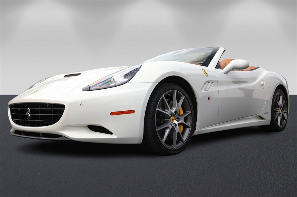 Certified 2012 Ferrari California image 7