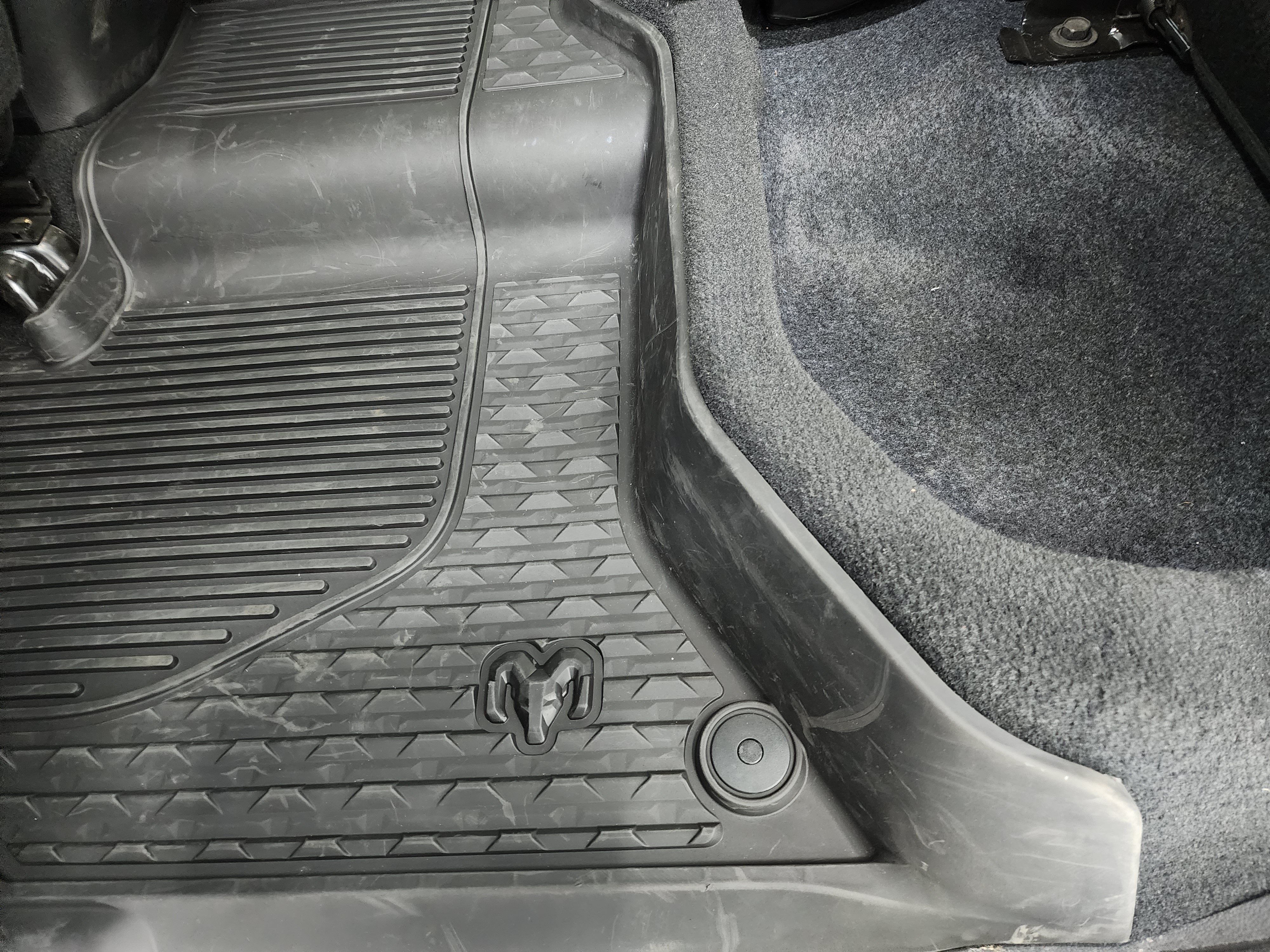 Used 2024 RAM 2500 Laramie w/ Night Edition AWD/4WD image 38