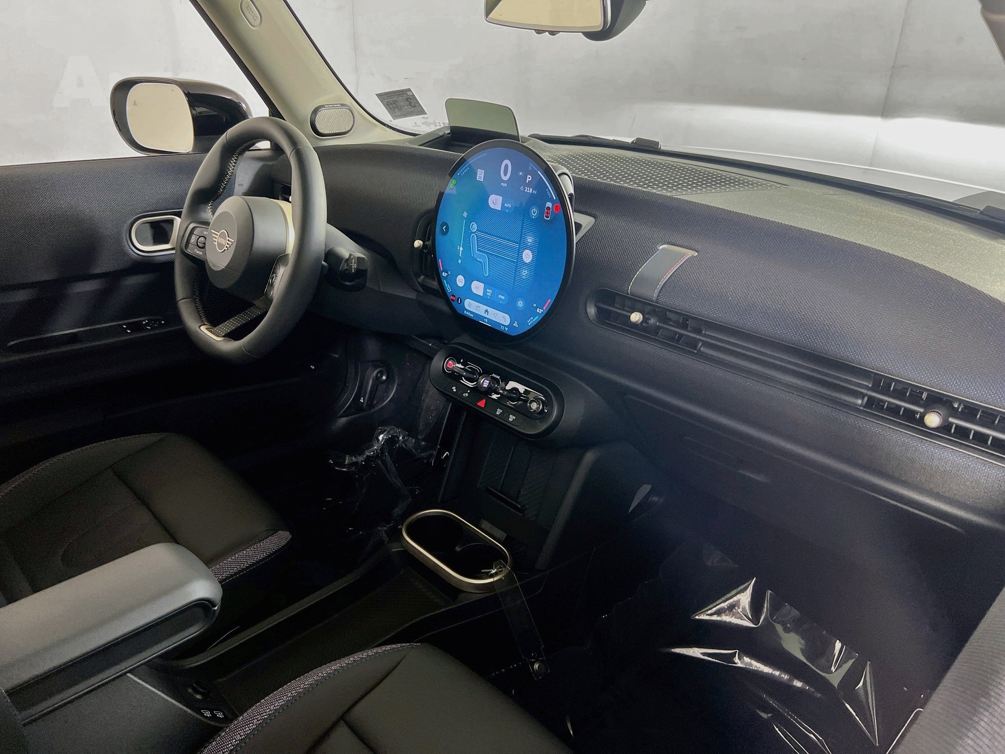 Used 2025 MINI Cooper 2-Door Hardtop FWD image 28
