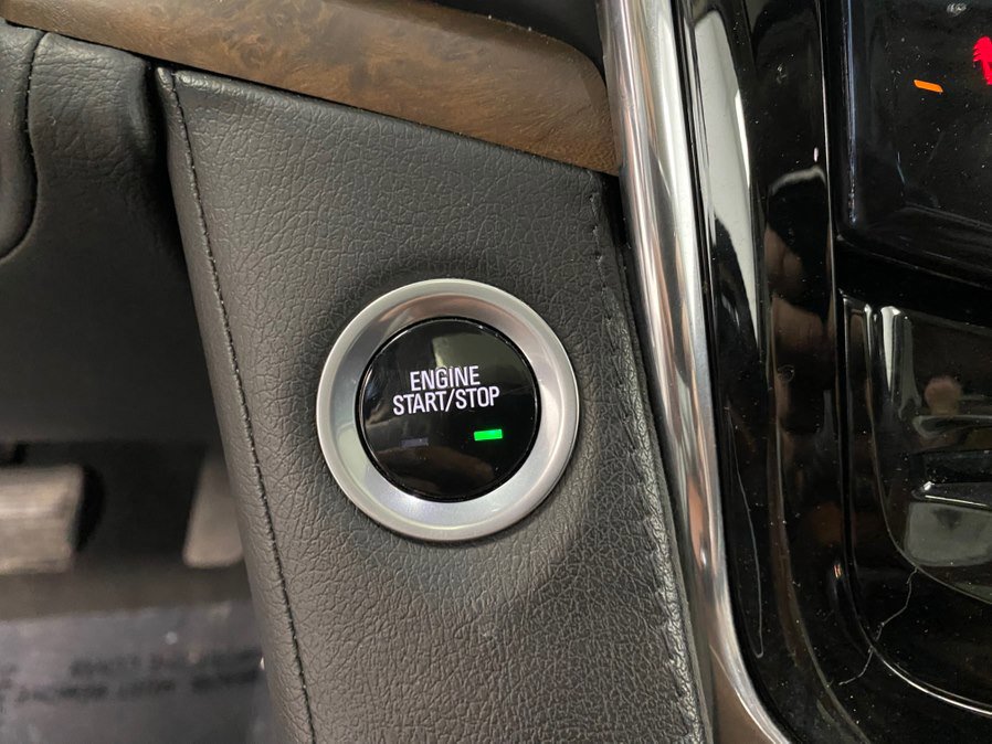 Used 2016 Cadillac Escalade ESV Premium image 31