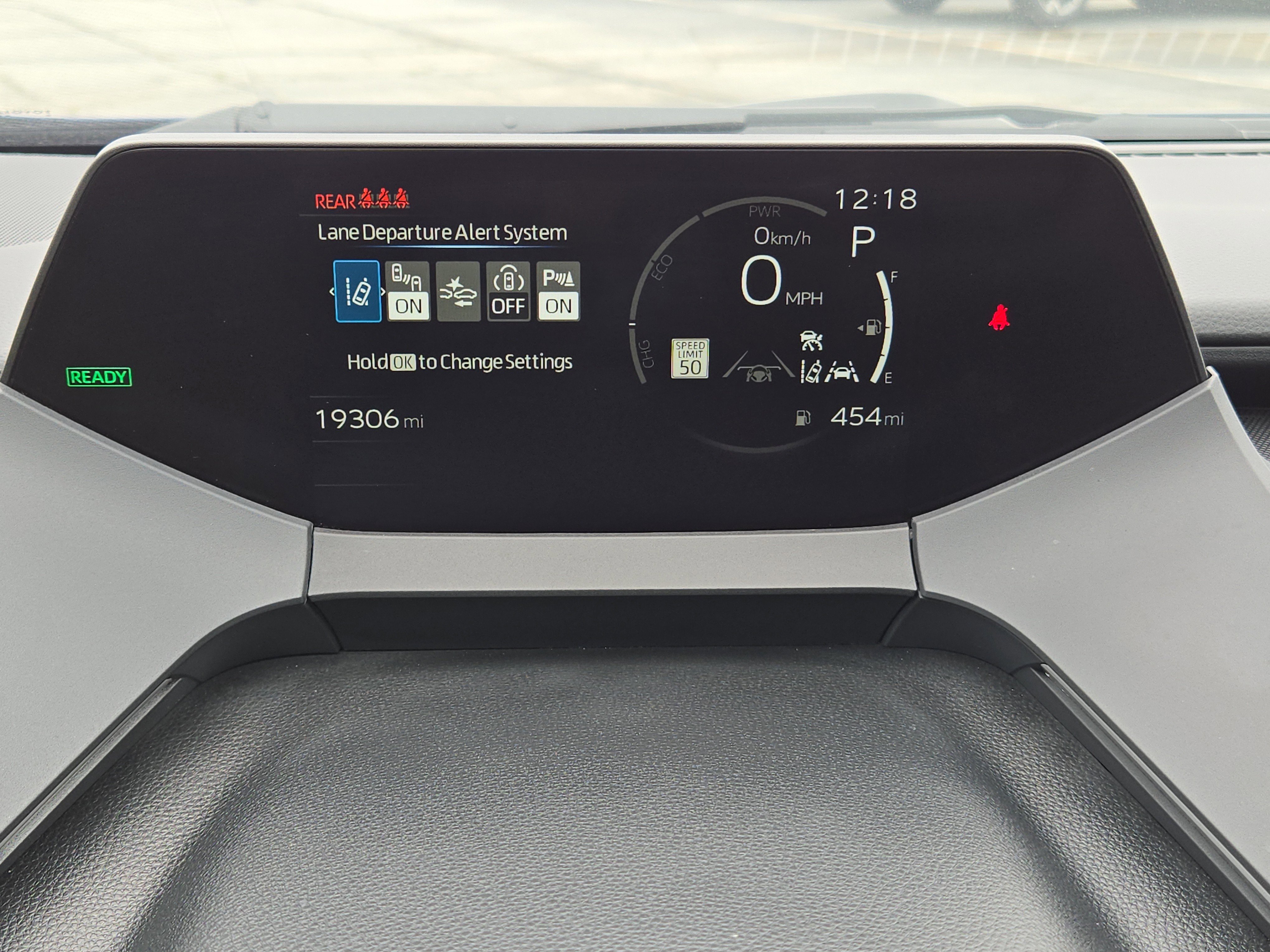 Used 2024 Toyota Prius XLE image 26