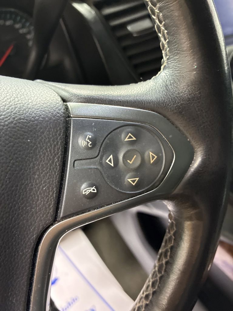 Used 2016 Chevrolet Suburban LTZ image 16