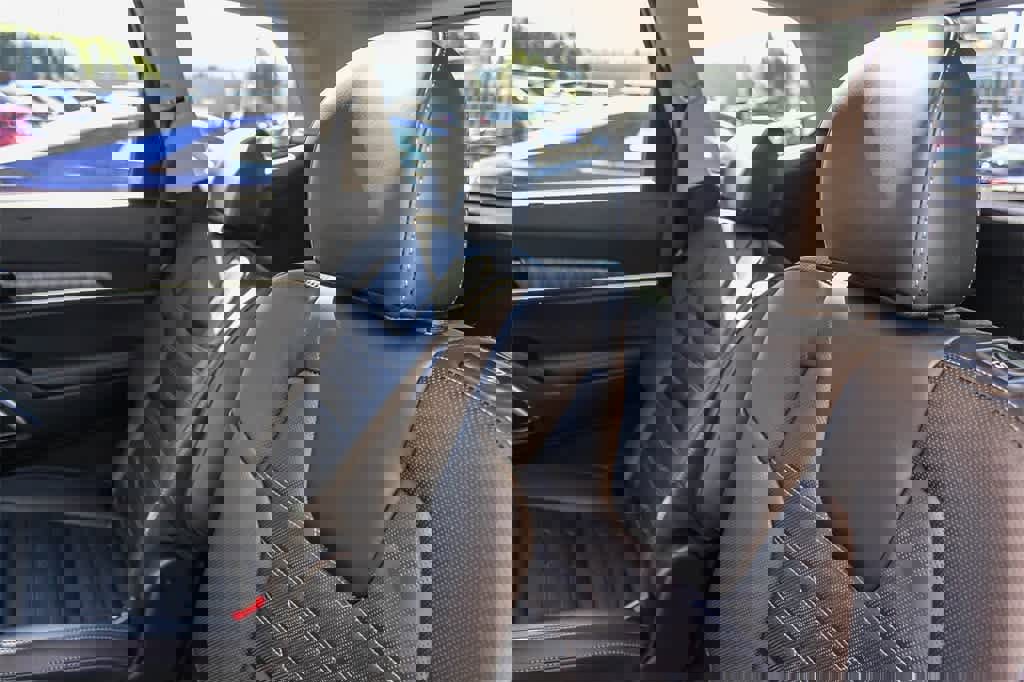 Used 2024 Kia Telluride SX Prestige image 24