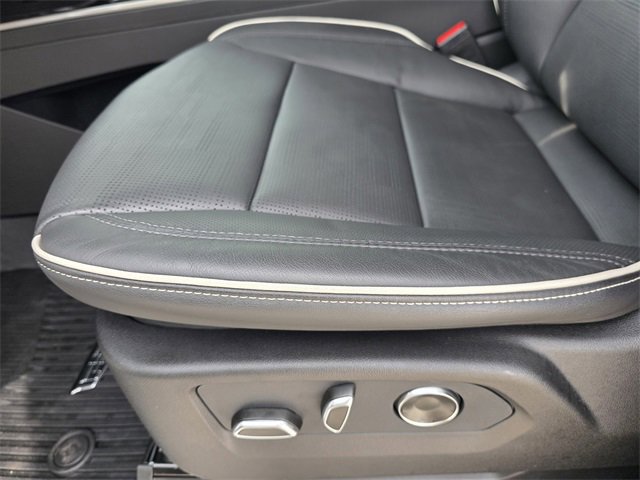 Used 2026 Cadillac Escalade Sport w/ Touring Package image 20