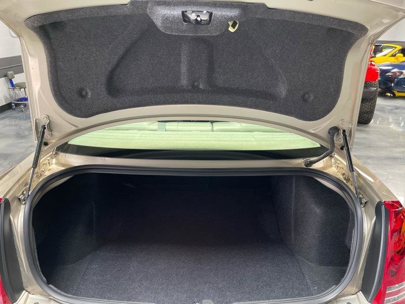 Used 2008 Chrysler 300 C w/ Sound Group II image 52