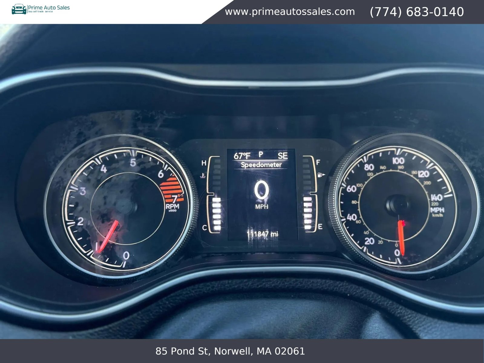 Used 2019 Jeep Cherokee Latitude Plus AWD/4WD image 16