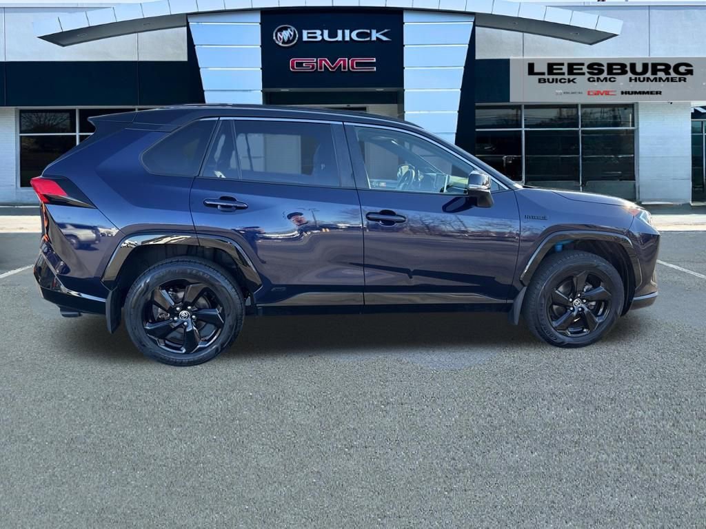 Used 2021 Toyota RAV4 XSE image 8