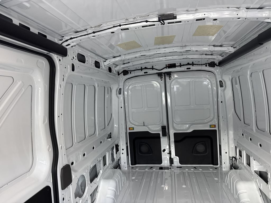 New 2026 Ford Transit 250 148 Medium Roof RWD image 26
