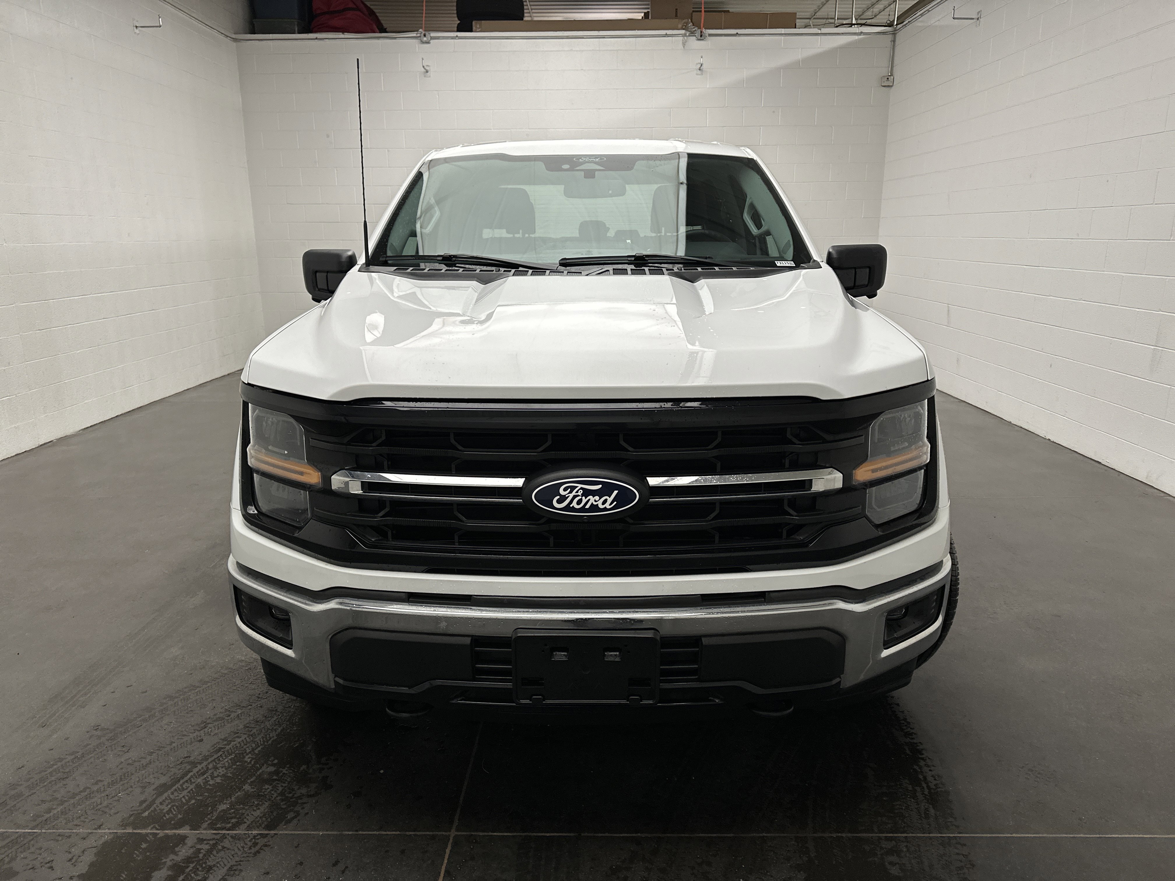 Used 2024 Ford F150 XLT w/ Tow/Haul Package AWD/4WD image 3