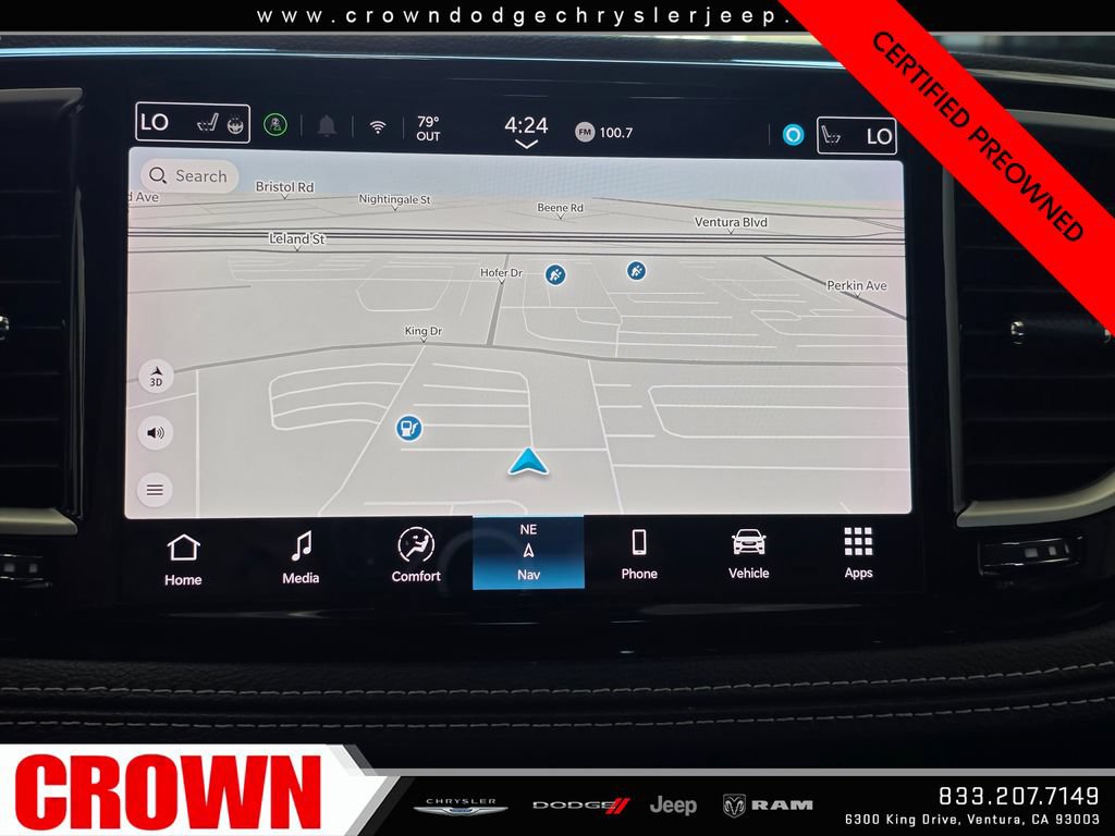 Certified 2024 Chrysler Pacifica Limited FWD image 25