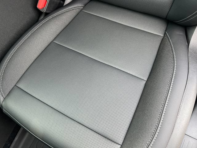 New 2026 Chevrolet Equinox EV LT AWD/4WD image 9