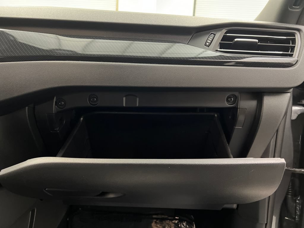 Used 2026 Ford Escape ST-Line FWD image 33