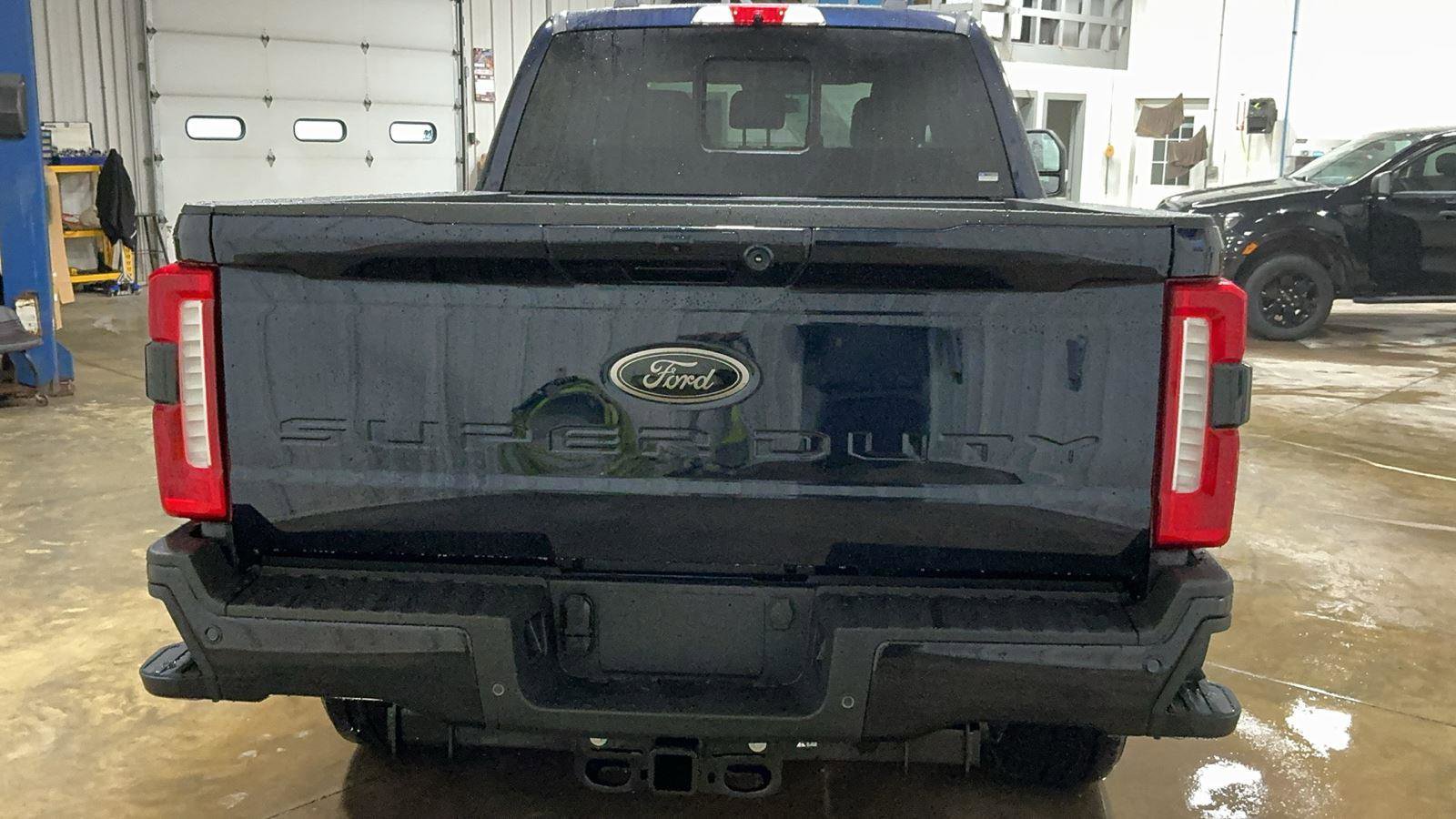 New 2025 Ford F350 Lariat w/ Black Appearance Package image 6