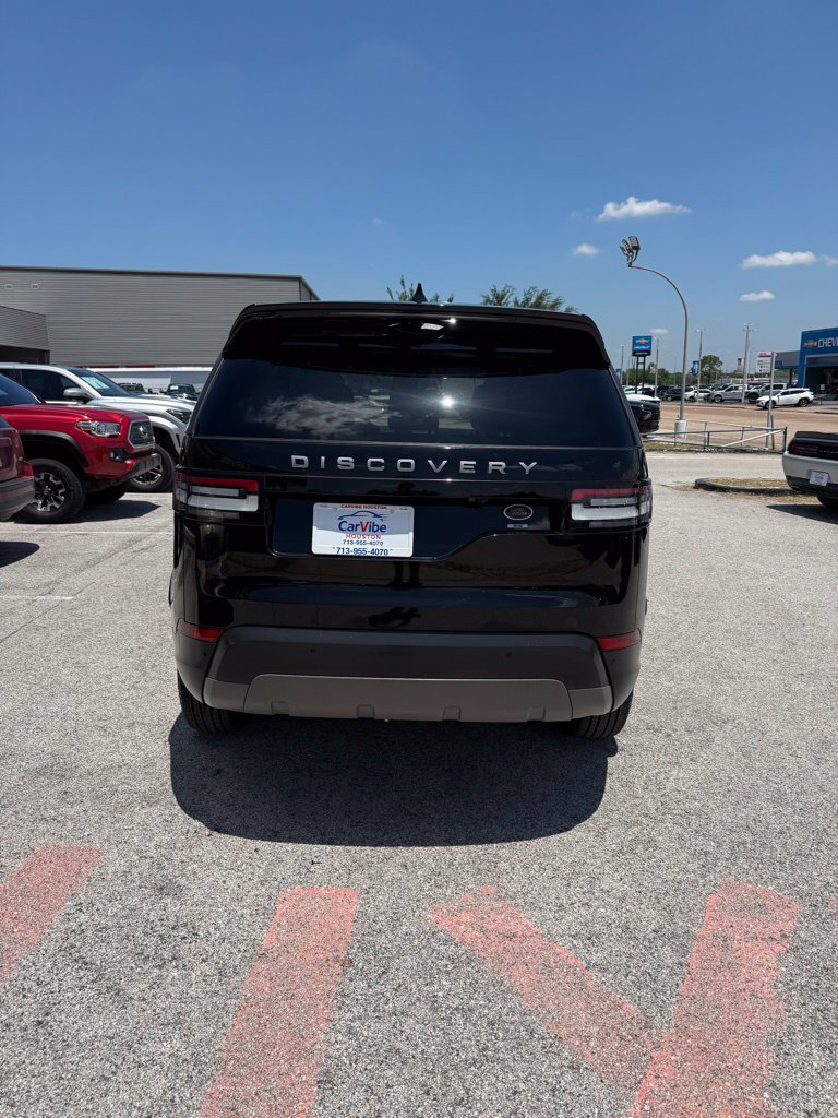Used 2019 Land Rover Discovery SE AWD/4WD image 4