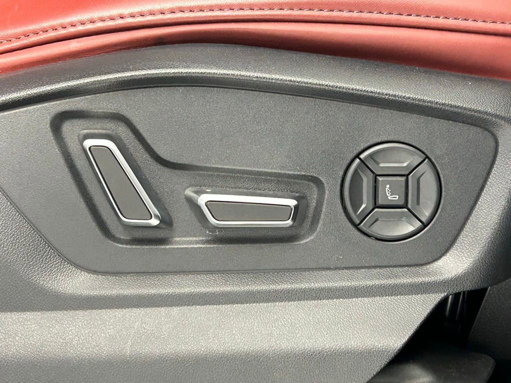 Used 2020 Audi SQ8 Prestige w/ Prestige Package image 11