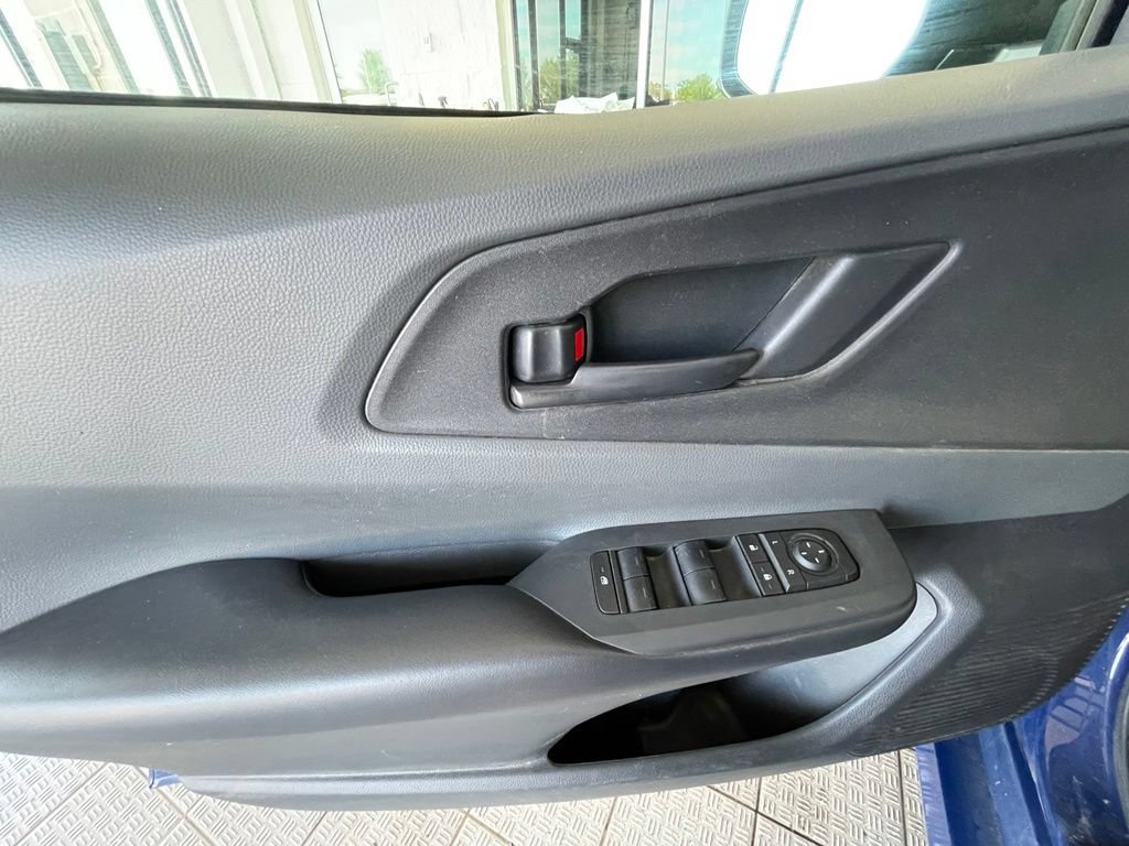 Used 2023 Toyota Prius LE FWD image 12