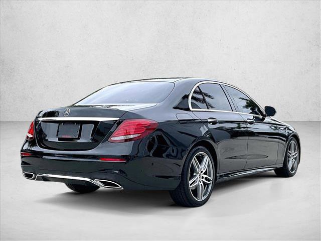 Used 2019 Mercedes-Benz E 300 image 2