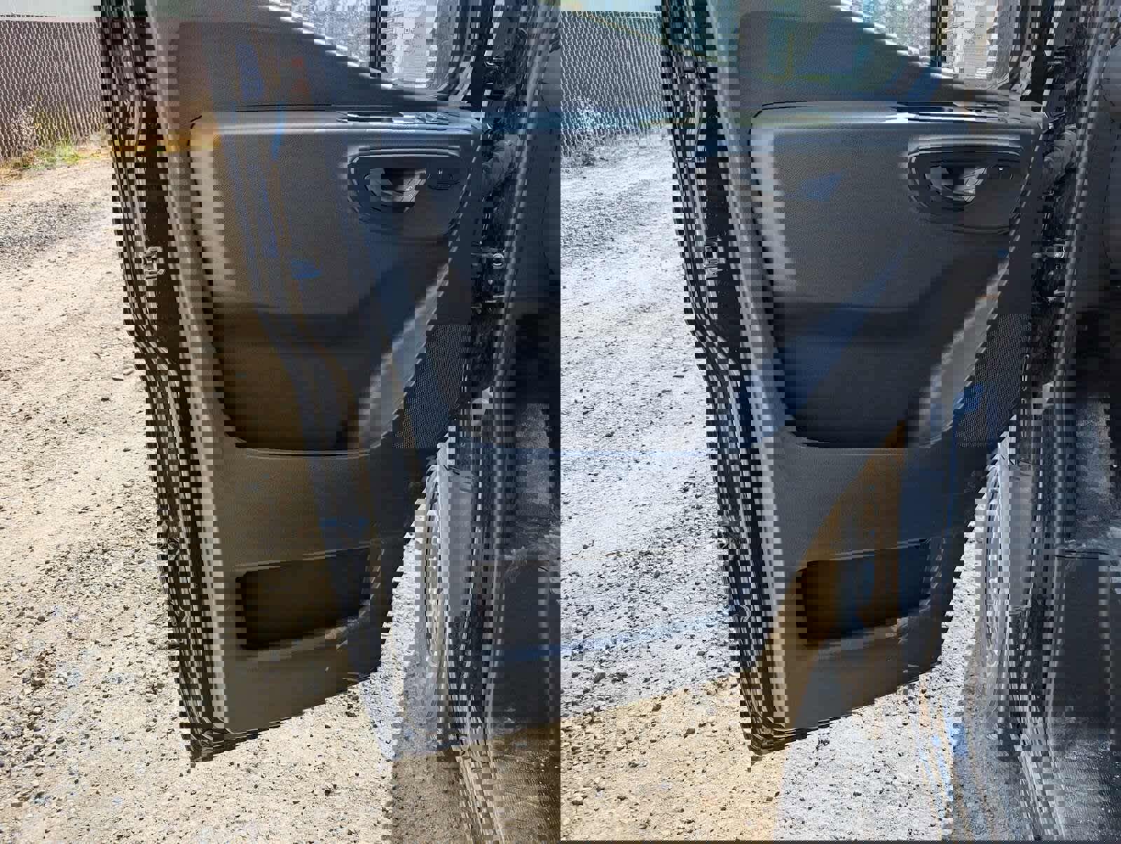 Used 2024 Mercedes-Benz Sprinter 2500 image 21