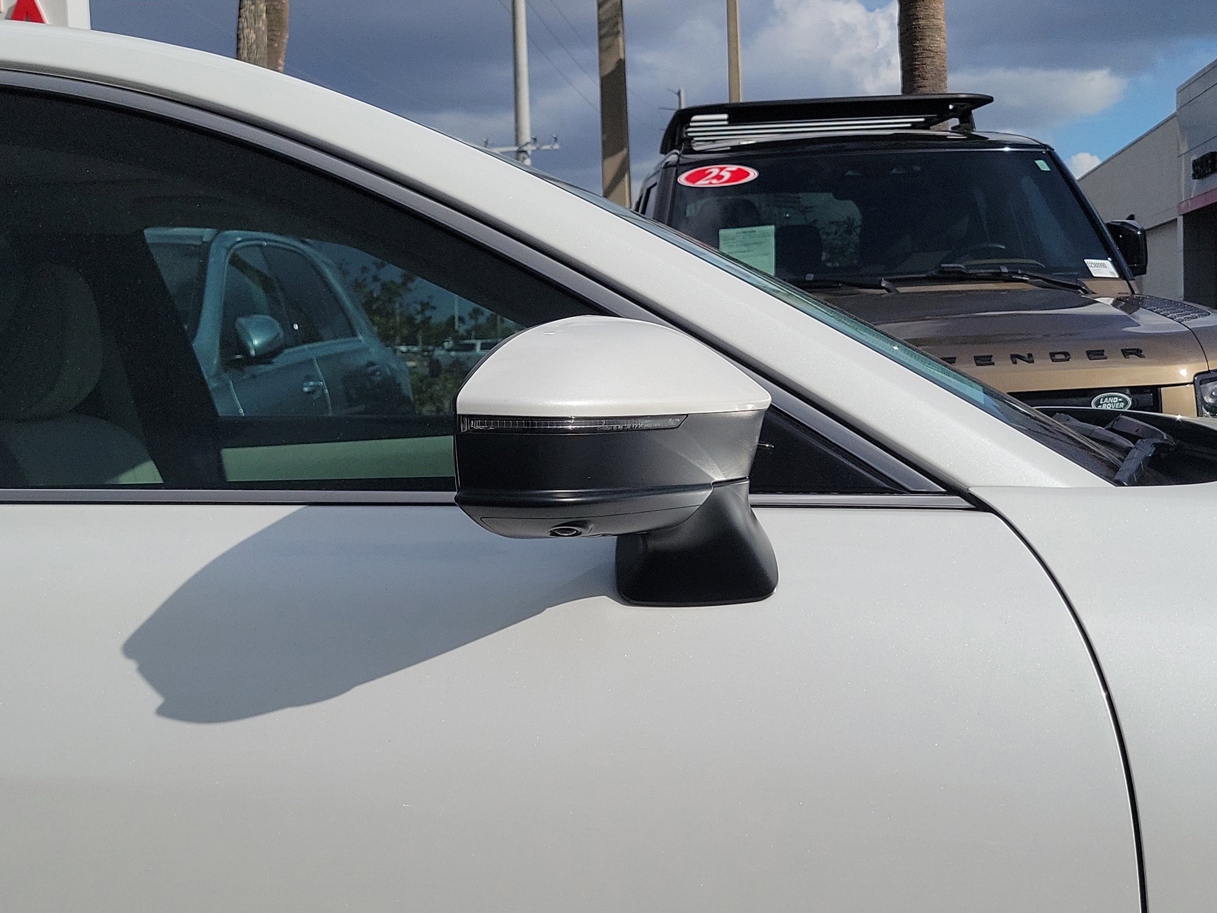 Certified 2025 Toyota Crown XLE w/ Advanced Technology Package image 8