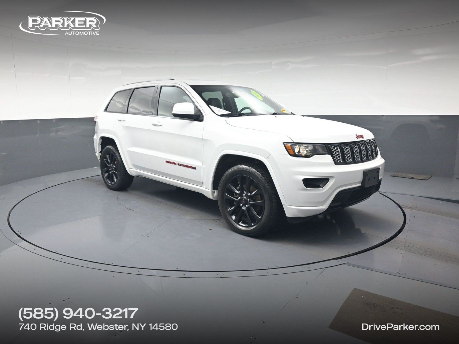 Used 2020 Jeep Grand Cherokee Altitude AWD/4WD image 1