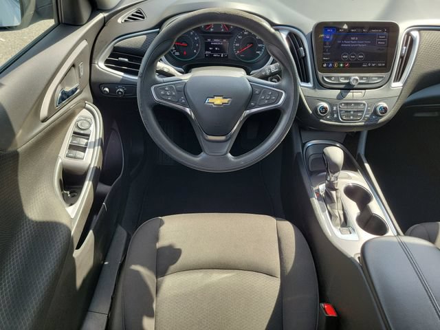 Certified 2025 Chevrolet Malibu LT FWD image 13