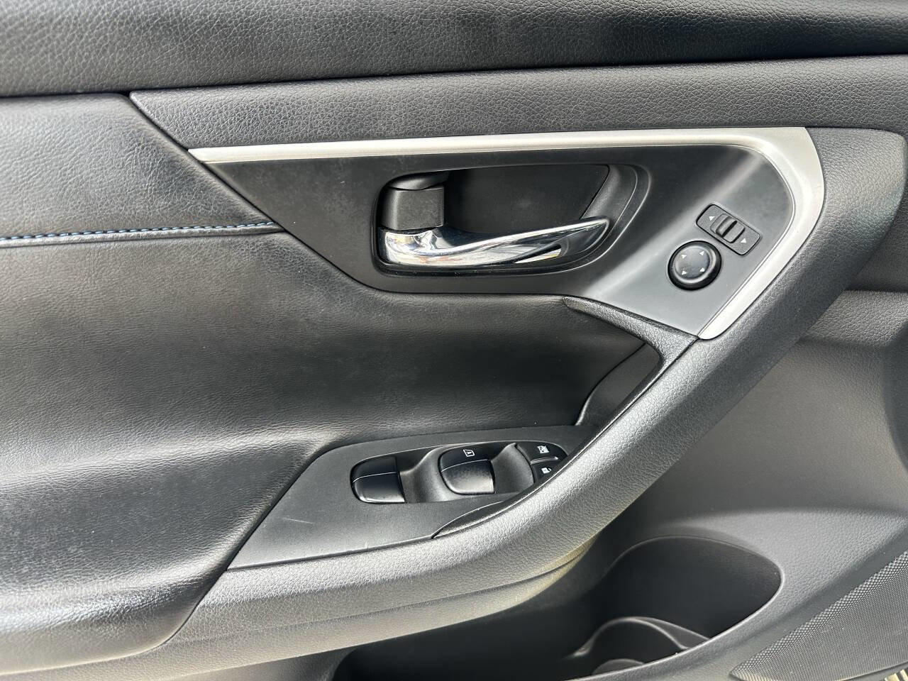 Used 2018 Nissan Altima 2.5 SR w/ SR Special Edition image 17