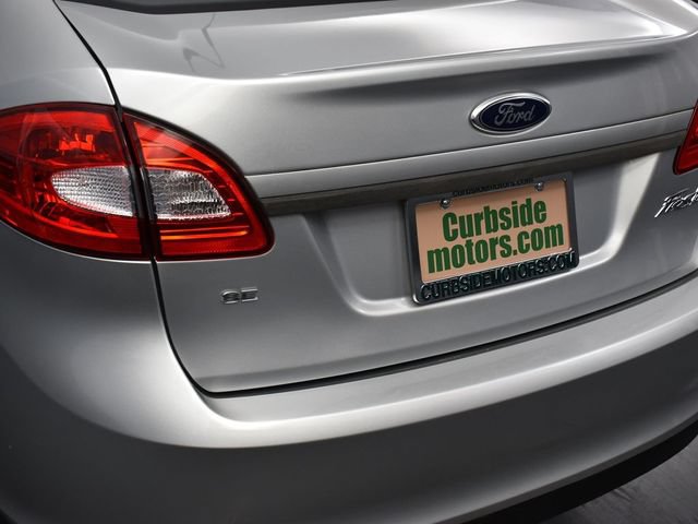 Used 2013 Ford Fiesta SE FWD image 16