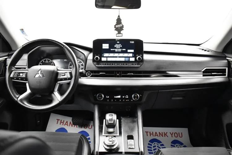 Used 2024 Mitsubishi Outlander Ralliart AWD/4WD image 19
