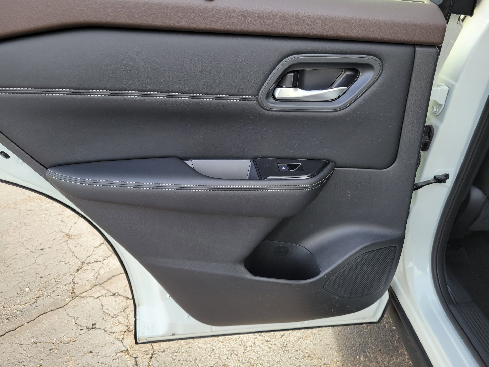 Certified 2023 Nissan Rogue SV w/ SV Premium B Package image 14