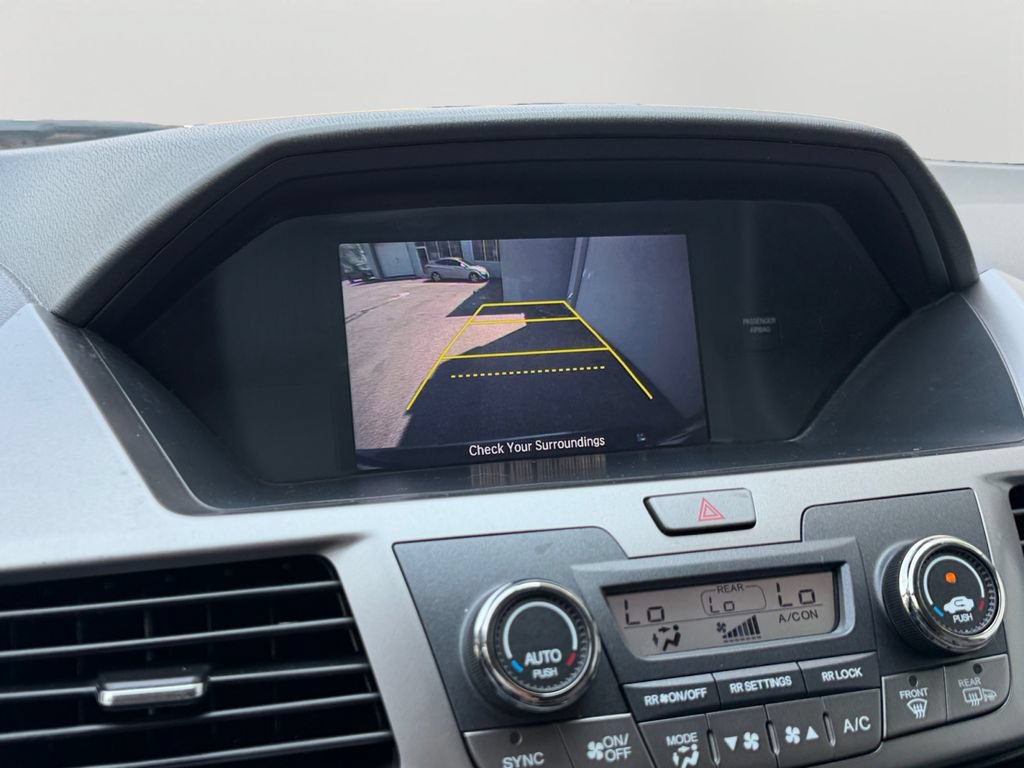Used 2016 Honda Odyssey SE image 26