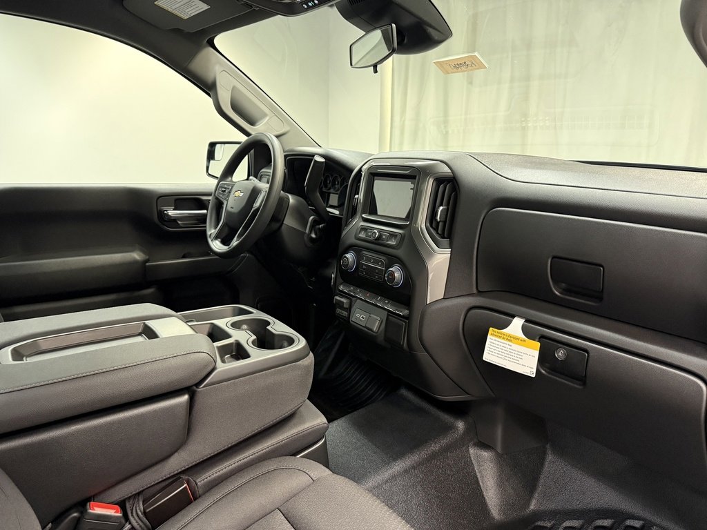 New 2026 Chevrolet Silverado 1500 W/T w/ Trailering Package image 15