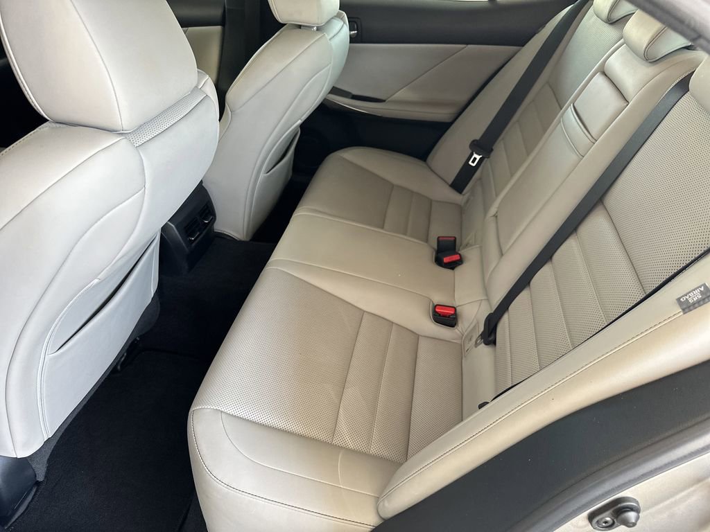 Used 2015 Lexus IS 250 w/ F-Sport Package RWD image 30