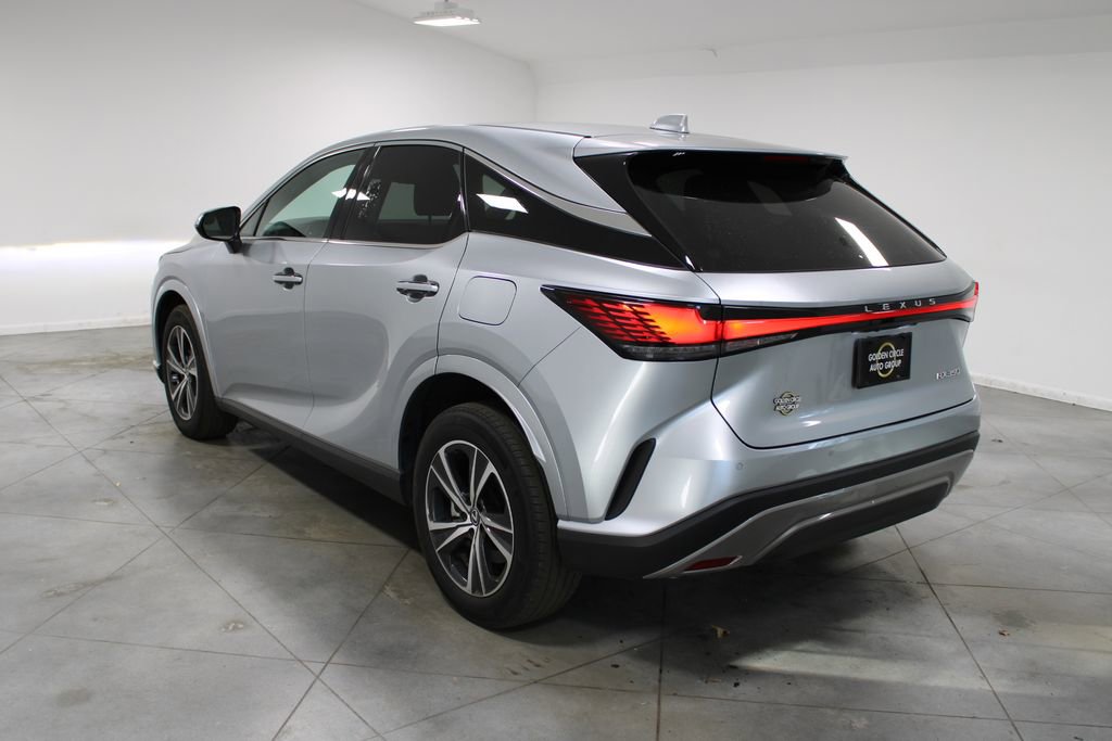 Used 2024 Lexus RX 350 FWD w/ Technology Package image 7