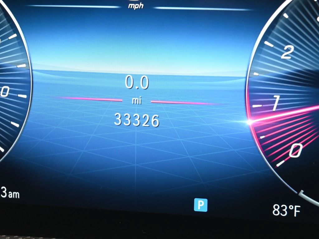 Used 2025 Mercedes-Benz CLA 250 image 33