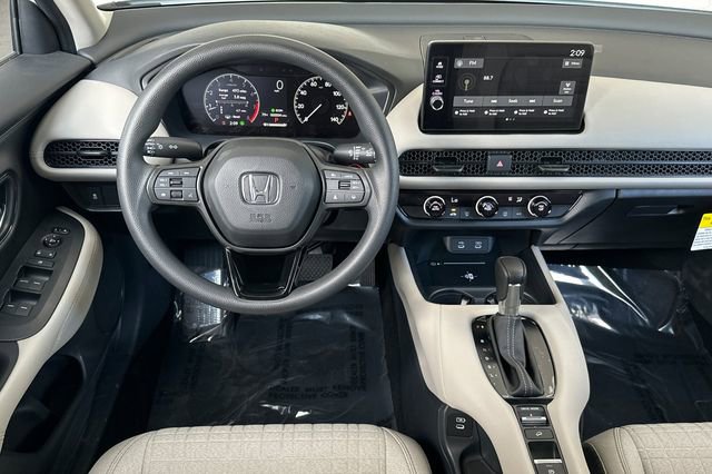 New 2026 Honda HR-V LX image 16