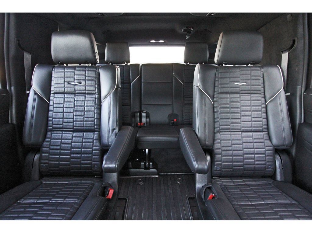 Used 2022 Cadillac Escalade ESV Sport Platinum AWD/4WD image 15