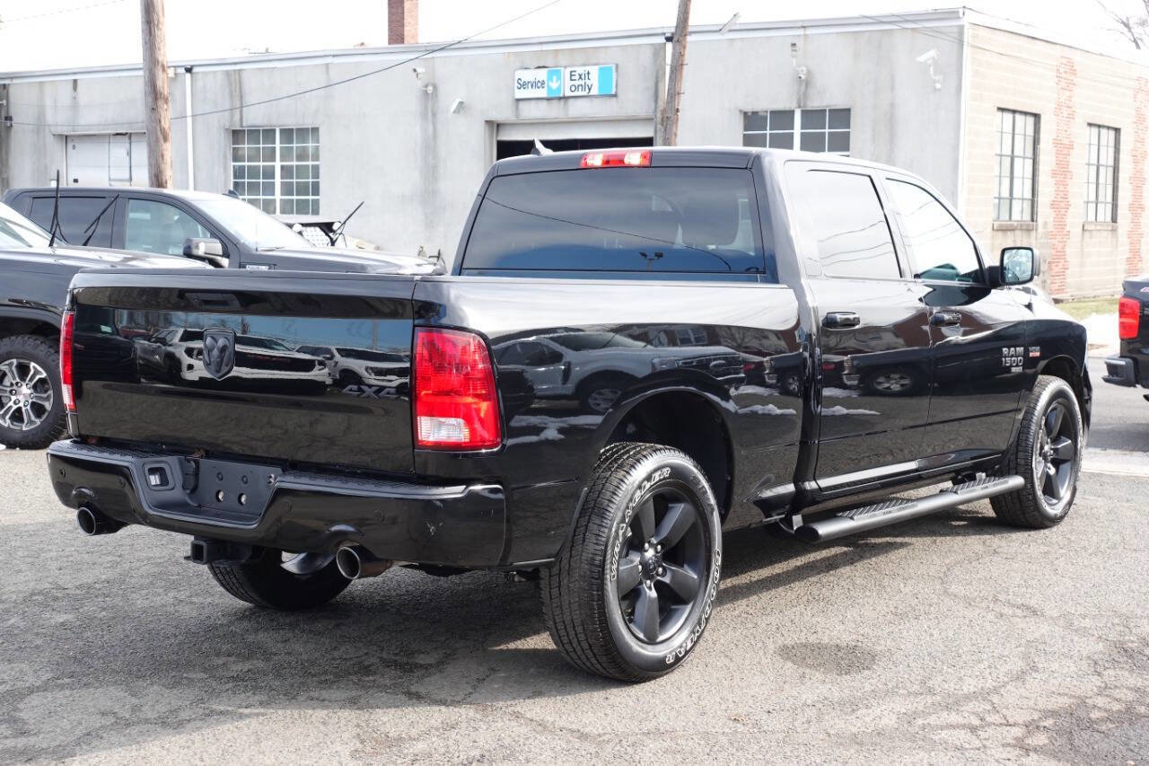 Used 2022 RAM 1500 Classic SLT w/ Electronics Convenience Group image 3