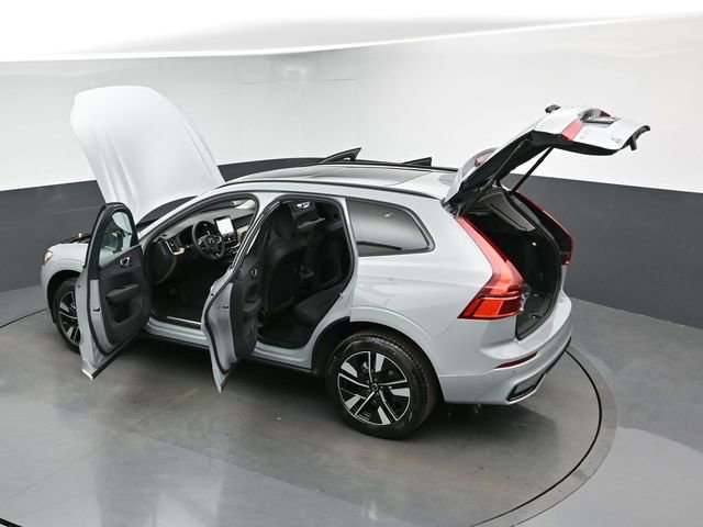 New 2026 Volvo XC60 B5 Core w/ Climate Package AWD/4WD image 47