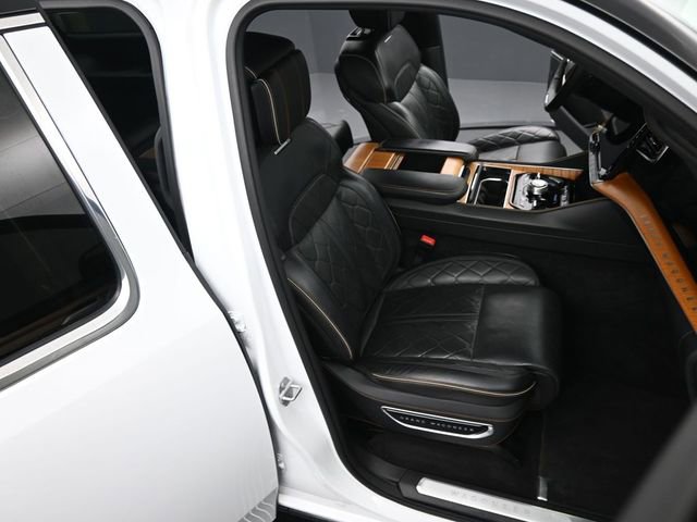 Used 2024 Jeep Grand Wagoneer L Series III image 22