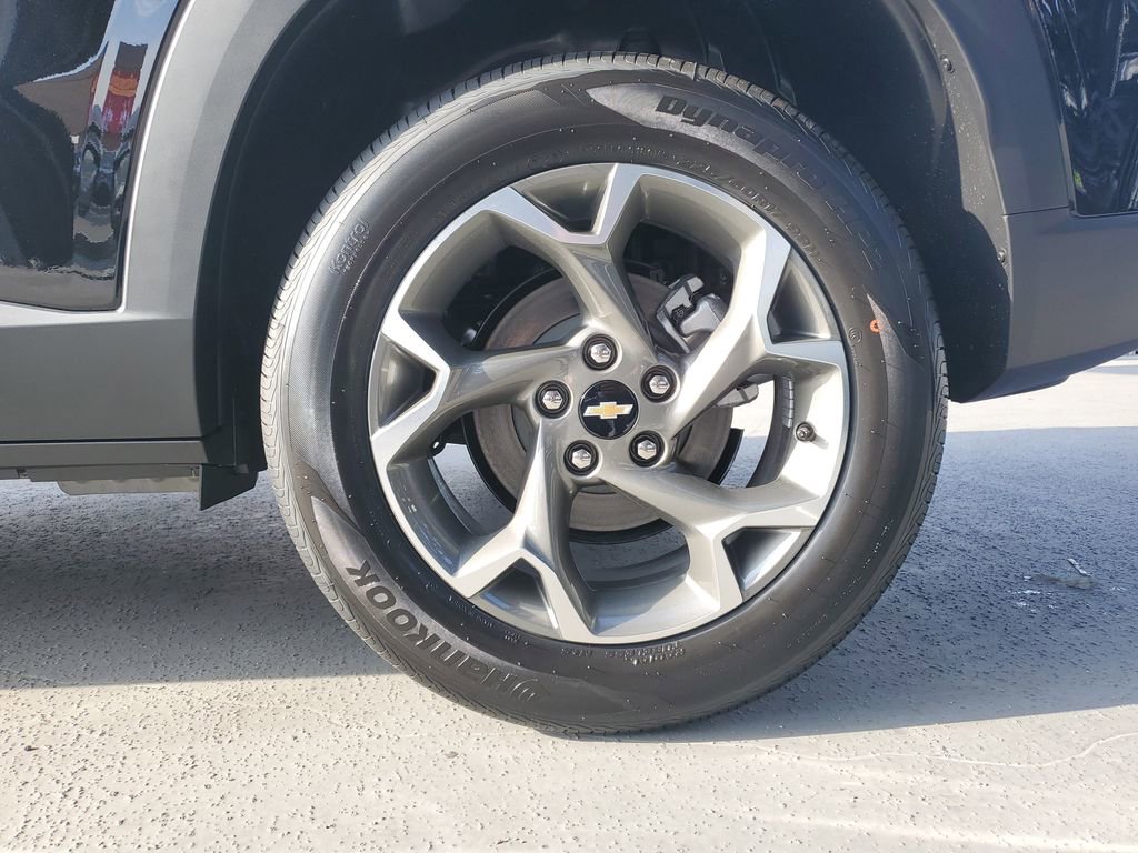 New 2026 Chevrolet Trax LT image 5