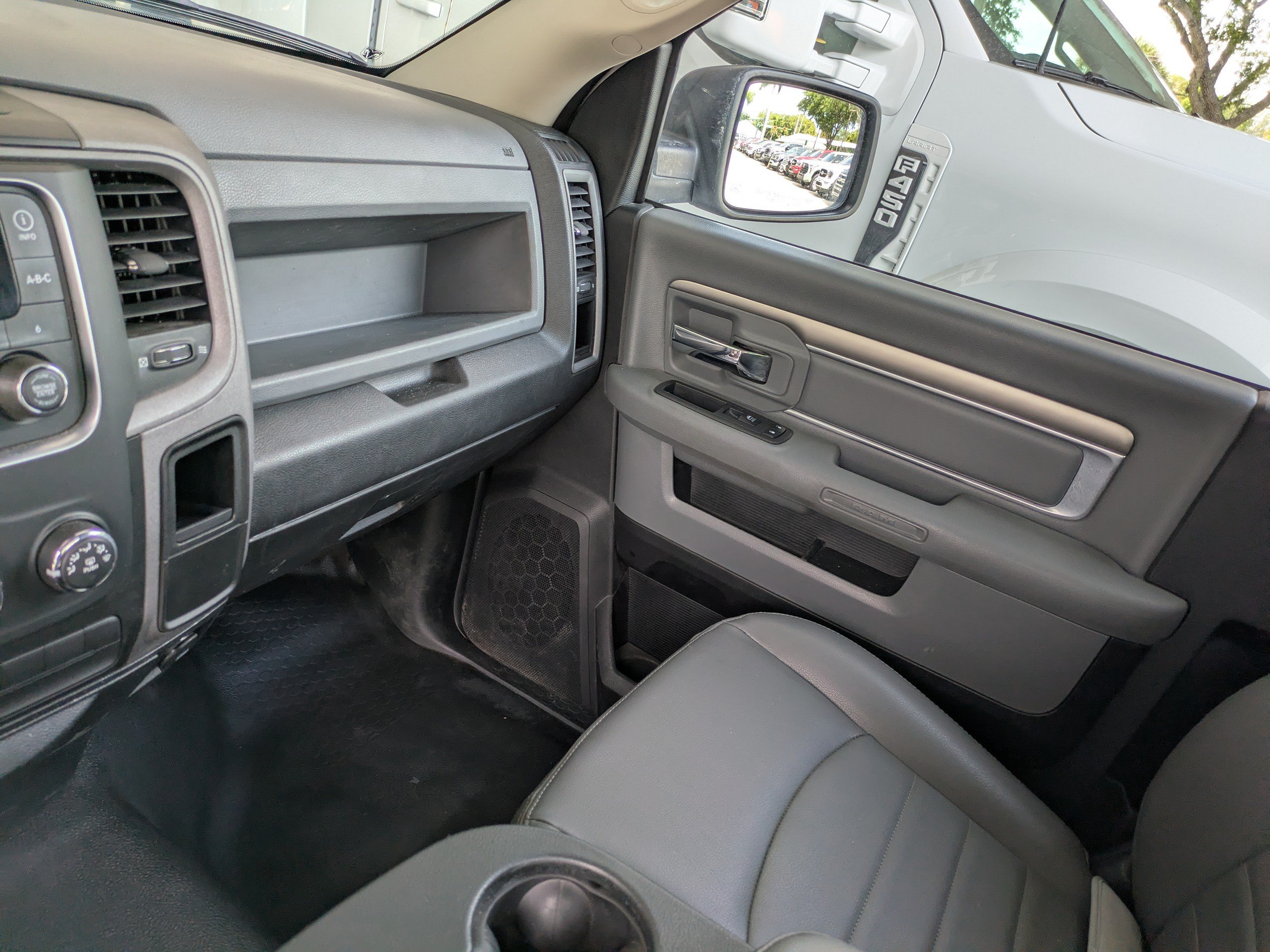 Used 2018 RAM 1500 Tradesman w/ Power & Remote Entry Group RWD image 16